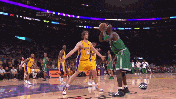 間的球員交 間的球員交