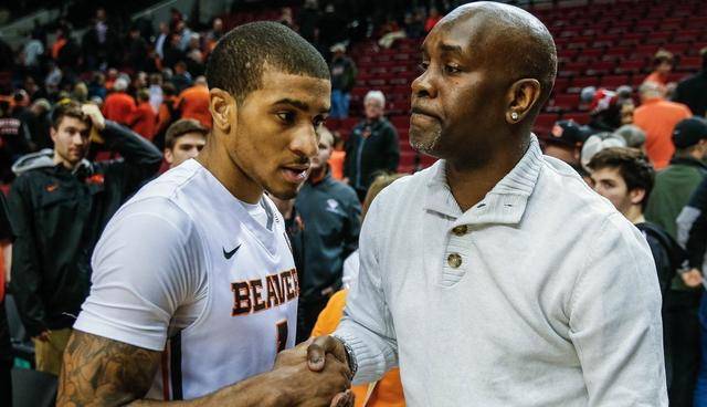 画面是一位 画面是一位