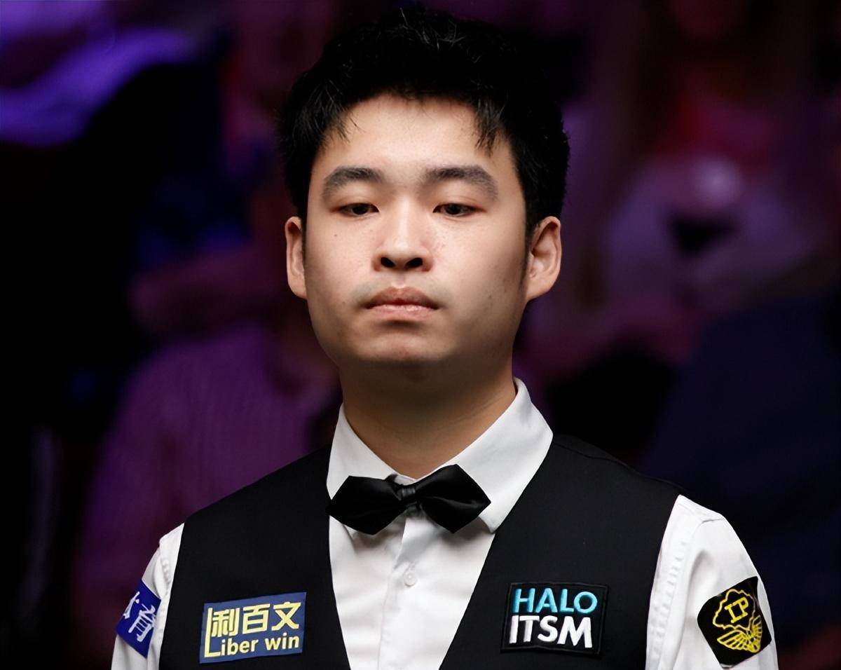 由于卡塔尔 由于卡塔尔