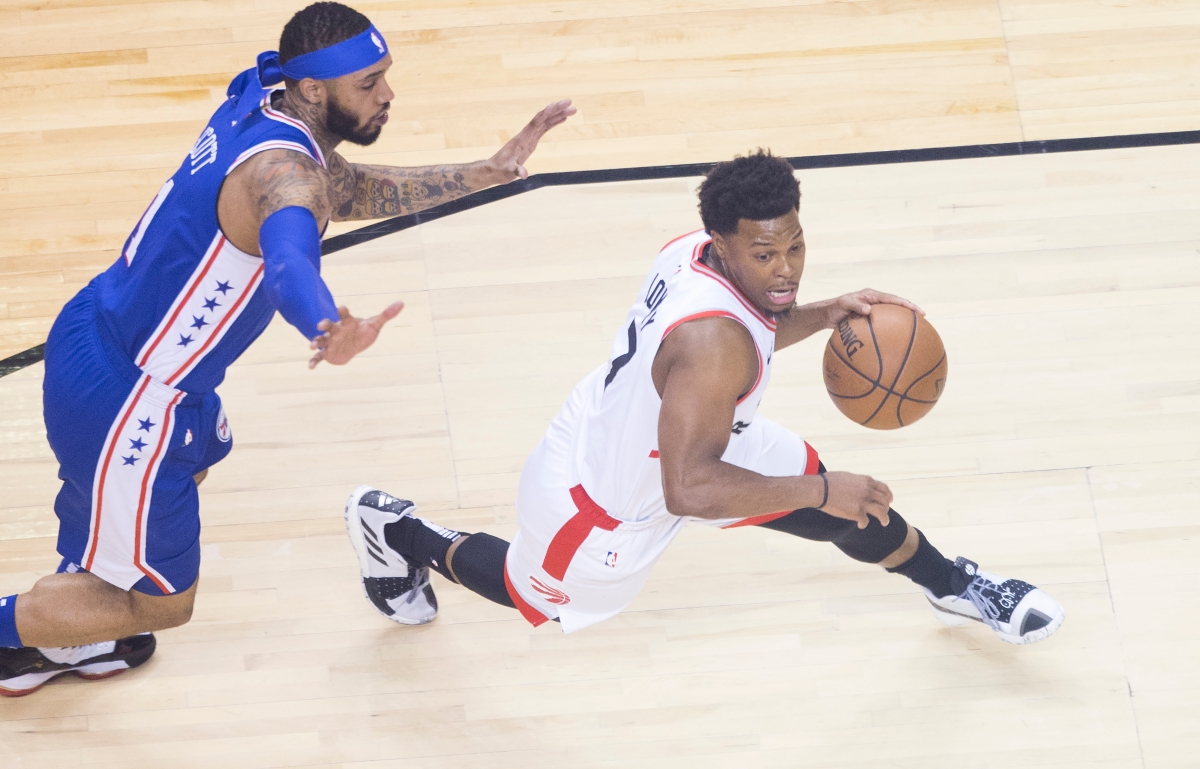 他背后有一 他背后有一