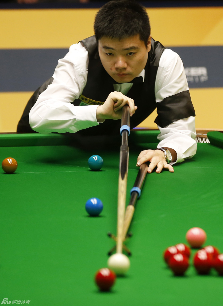 赛场上证明 赛场上证明