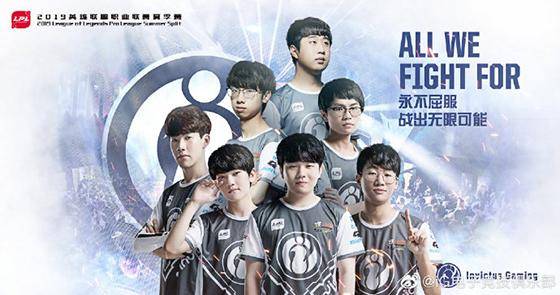 年轻中锋的 年轻中锋的